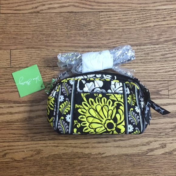 Vera Bradley Handbags - Vera Bradley shoulder bag